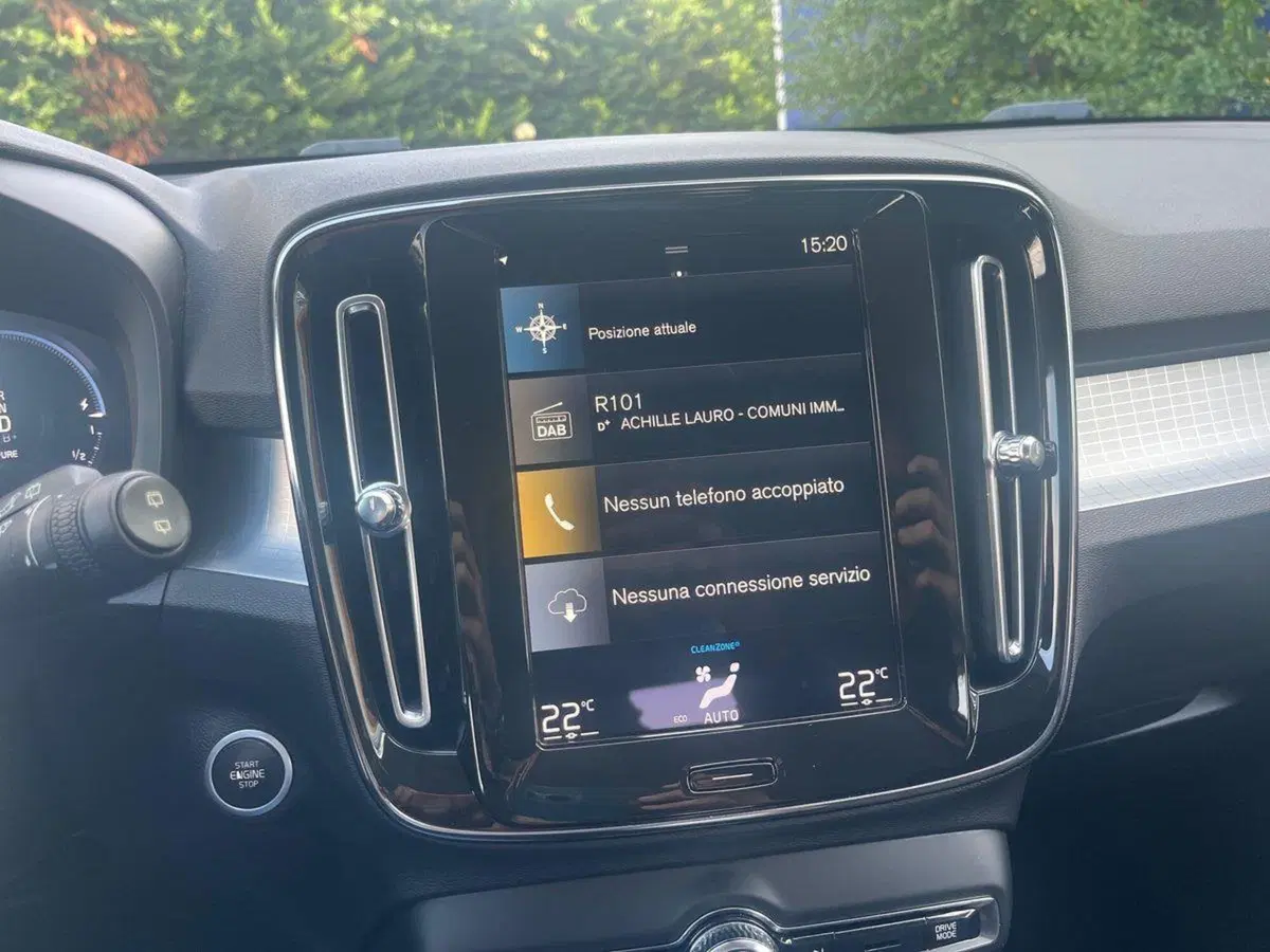 Volvo XC40 usata a Ferrara (11)