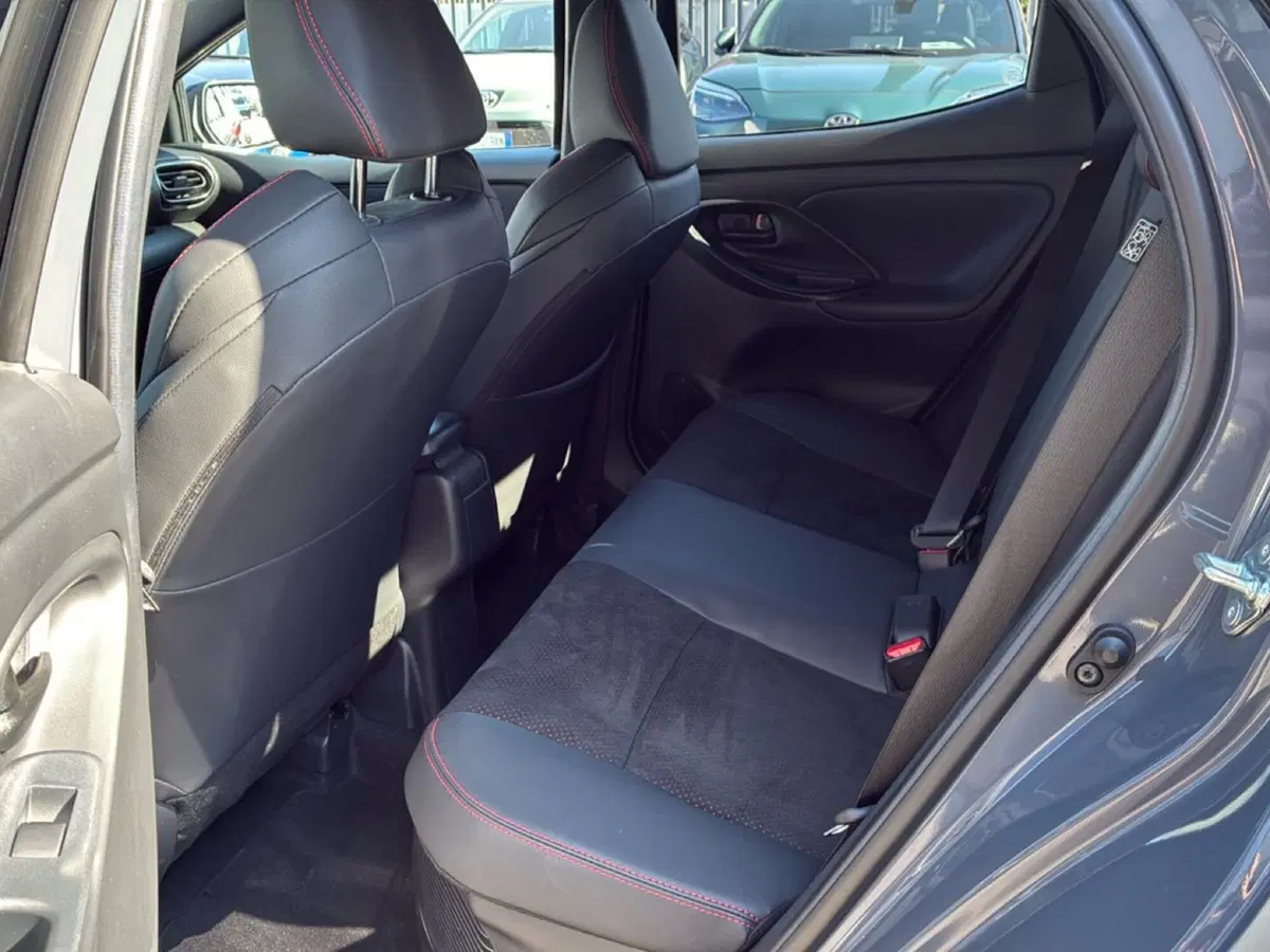 Toyota Yaris Cross usata a Mantova (17)