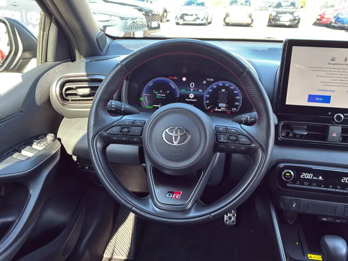 Toyota Yaris Cross usata a Mantova (20)