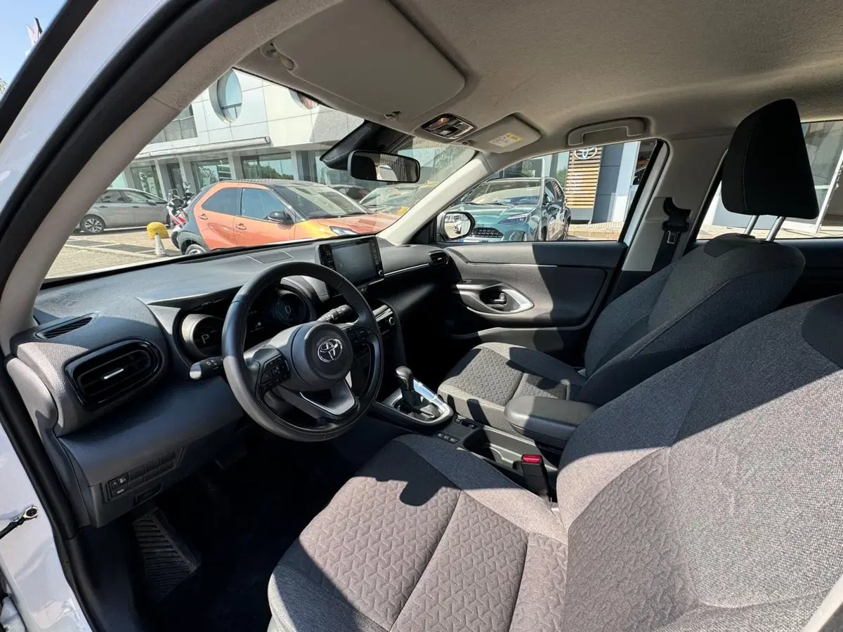 Toyota Yaris Cross usata a Modena (9)
