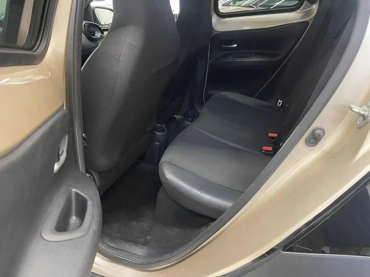 Toyota Aygo X usata a Bologna (8)