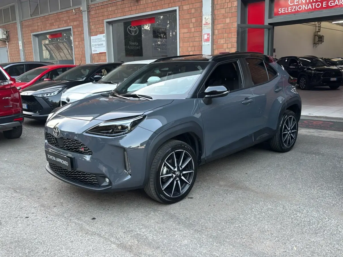 Toyota Yaris Cross usata a Bologna (3)