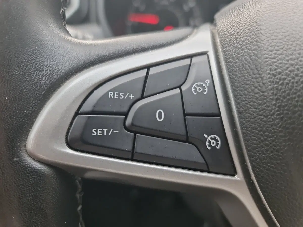 Dacia Duster usata a Bologna (12)
