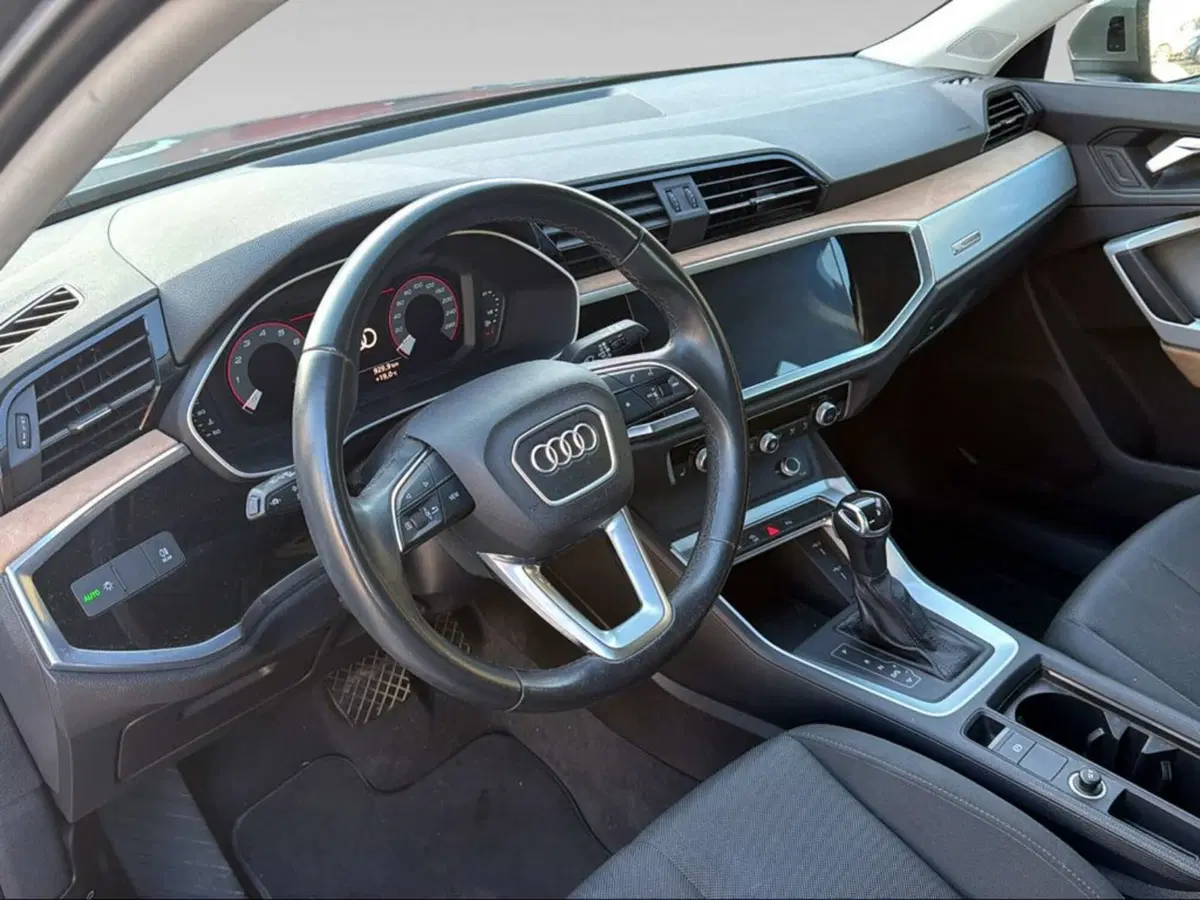 Audi Q3 Sportback usata a Grosseto (14)