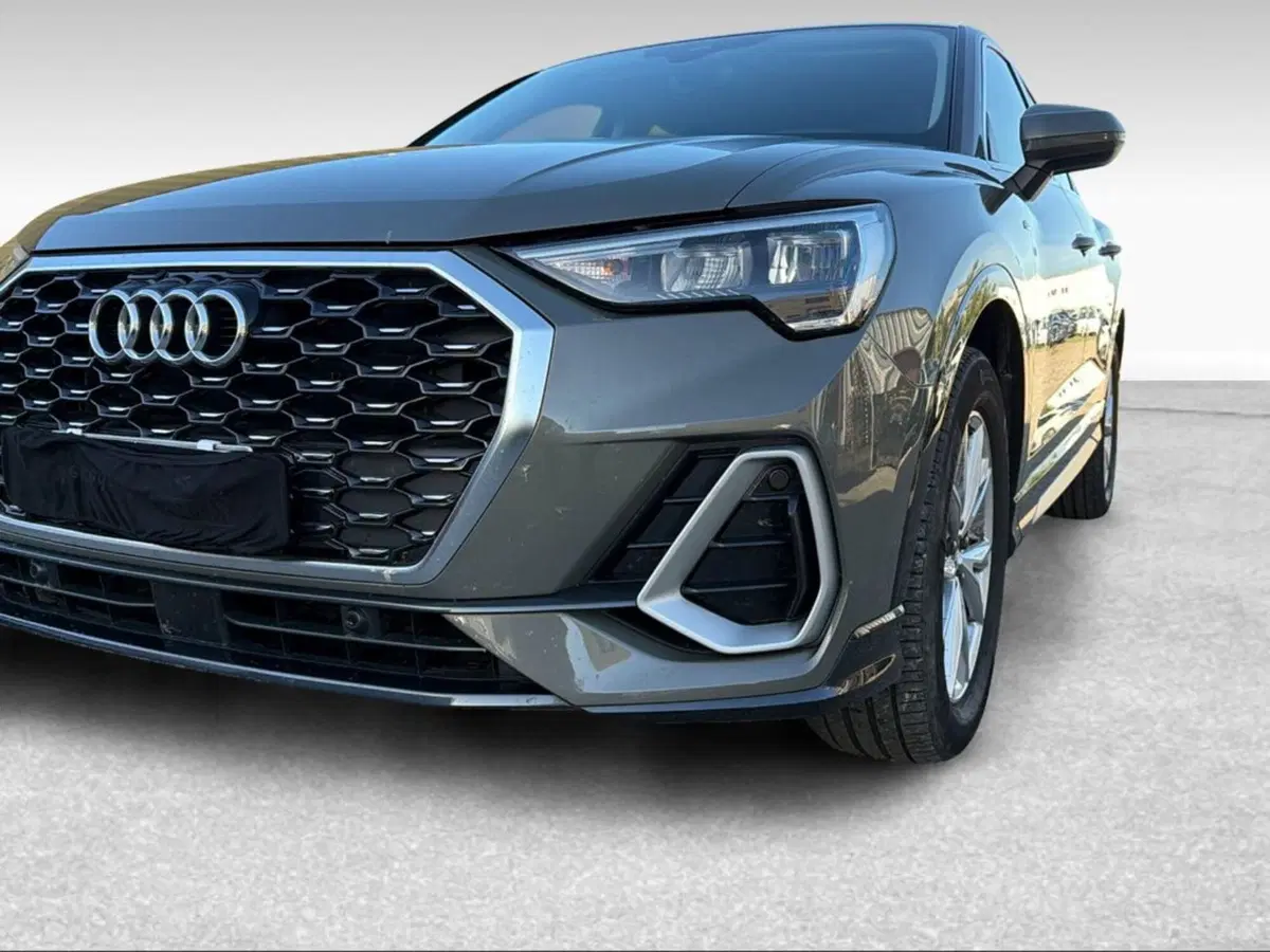Audi Q3 Sportback usata a Grosseto (16)