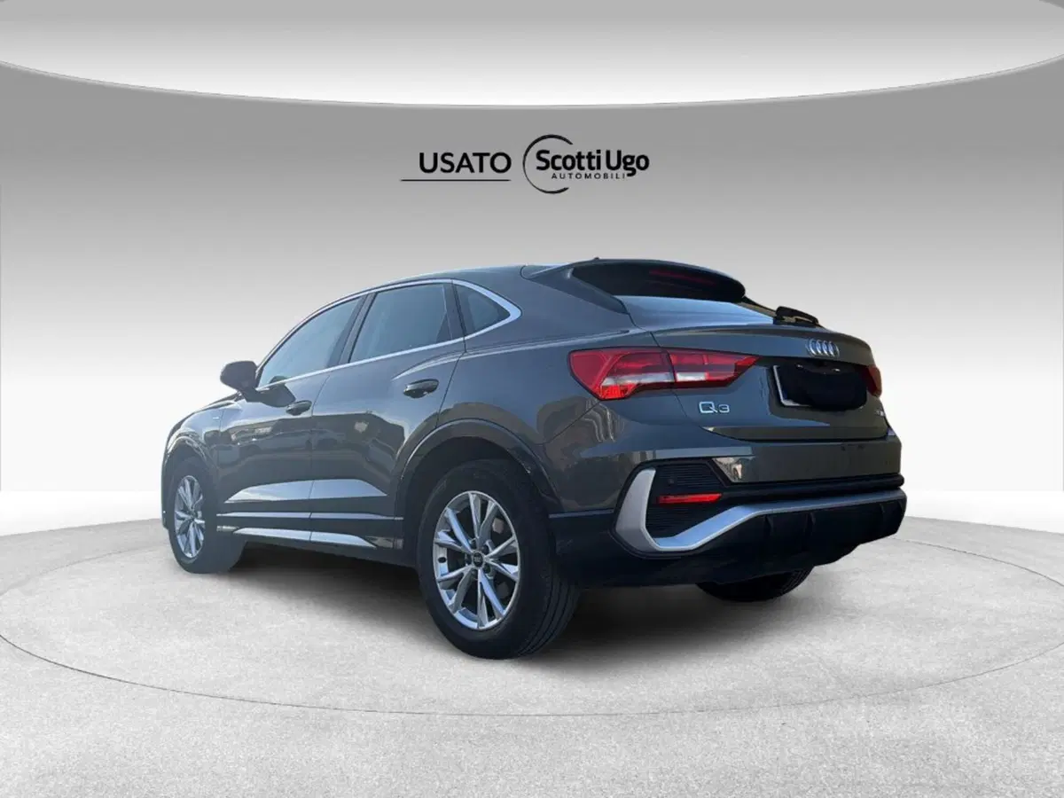 Audi Q3 Sportback usata a Grosseto (4)