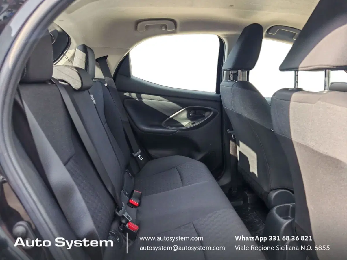 Toyota Yaris usata a Palermo (8)