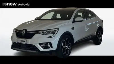 Renault Arkana E-Tech 145 CV Intens del 2022 usata a Belpasso