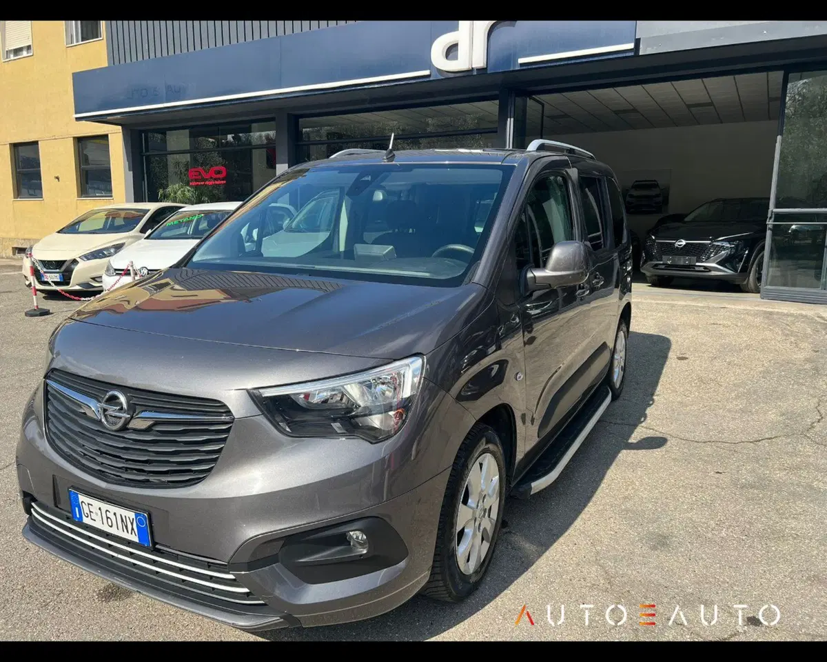 Opel Combo Life usata a Parma