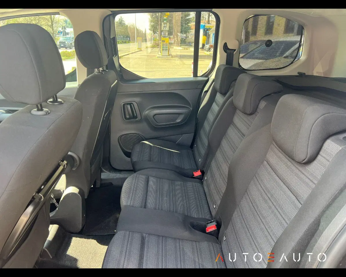 Opel Combo Life usata a Parma (12)