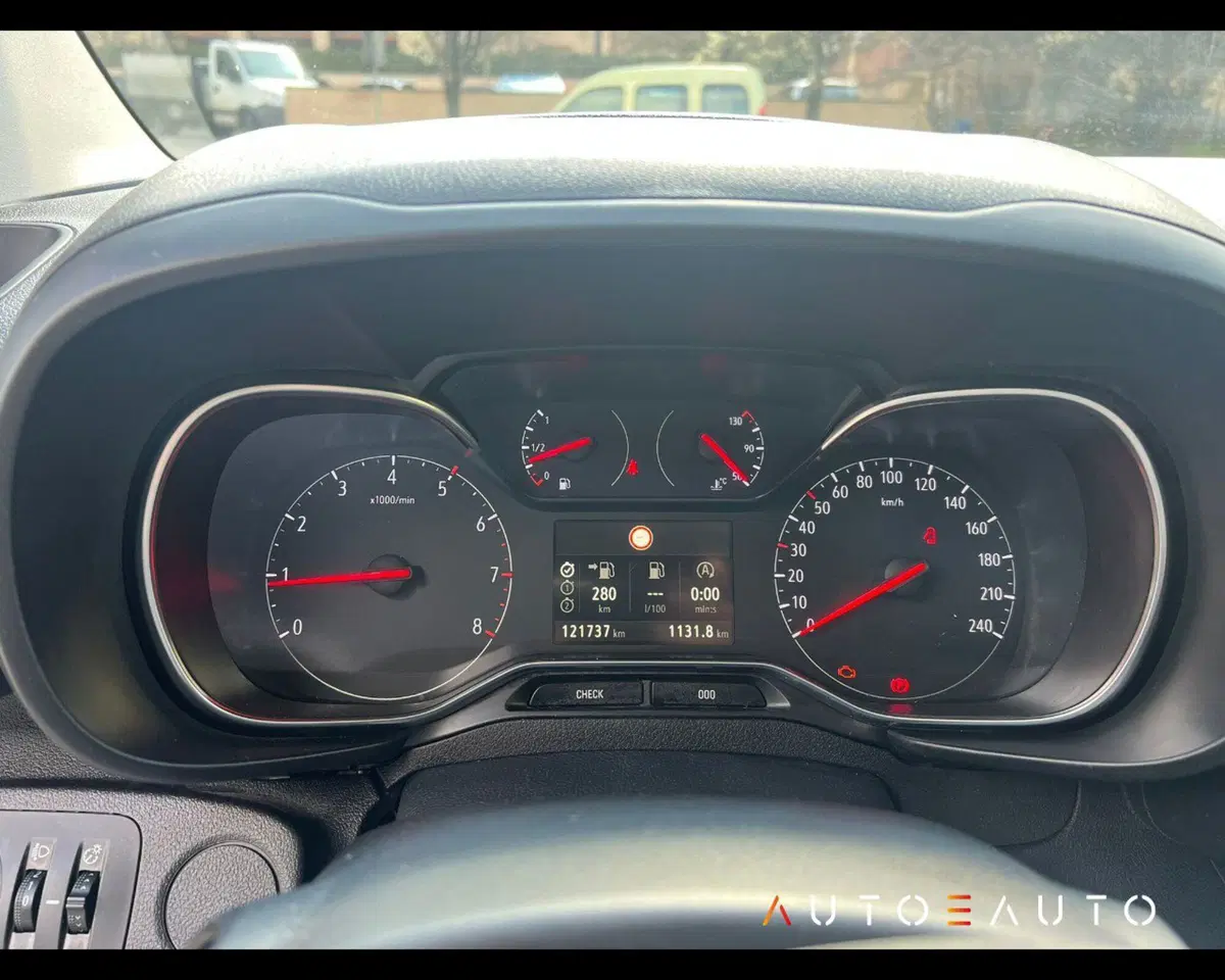 Opel Combo Life usata a Parma (15)