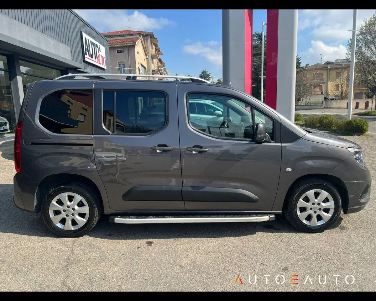 Opel Combo Life usata a Parma (4)