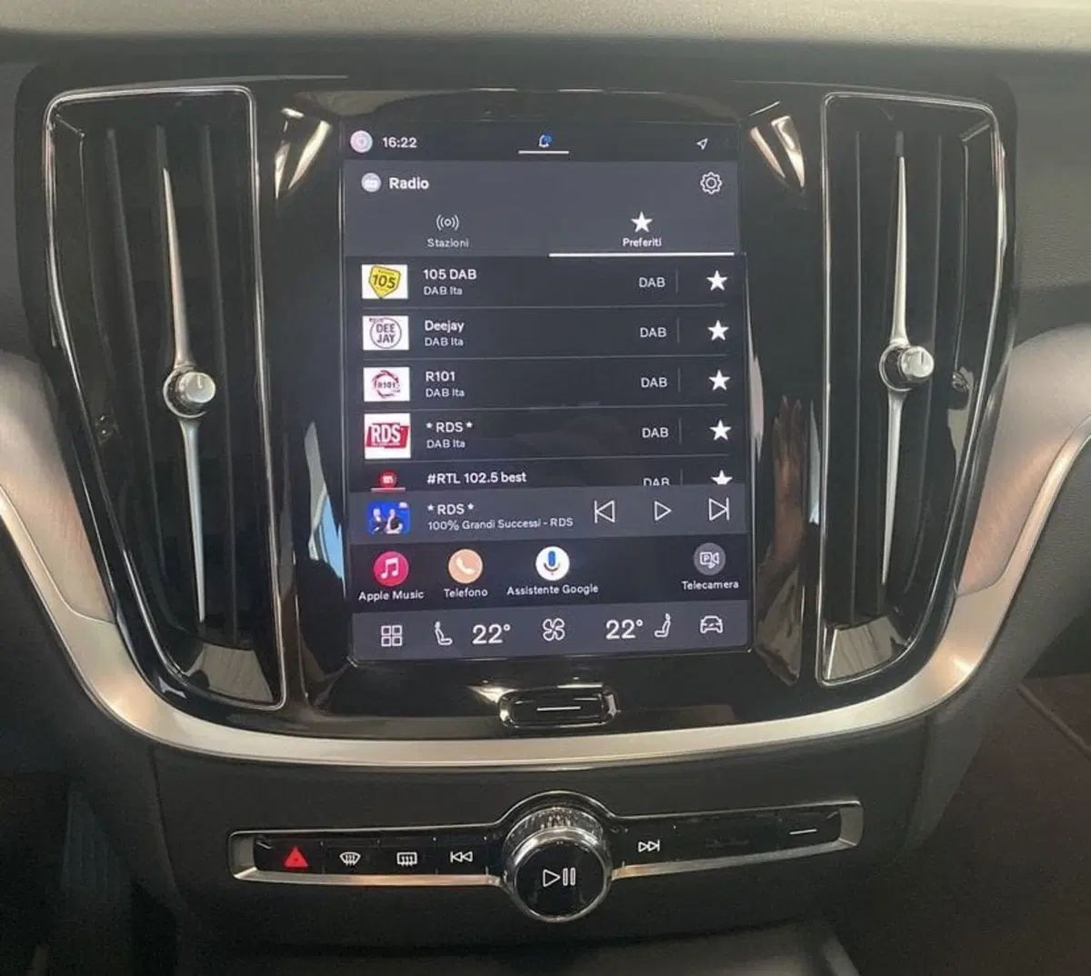 Volvo V60 usata a Parma (14)