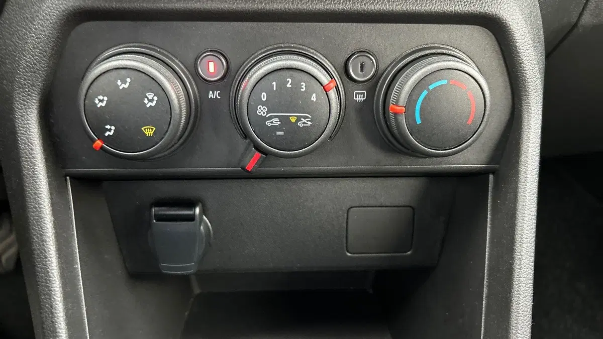 Dacia Sandero usata a Parma (18)