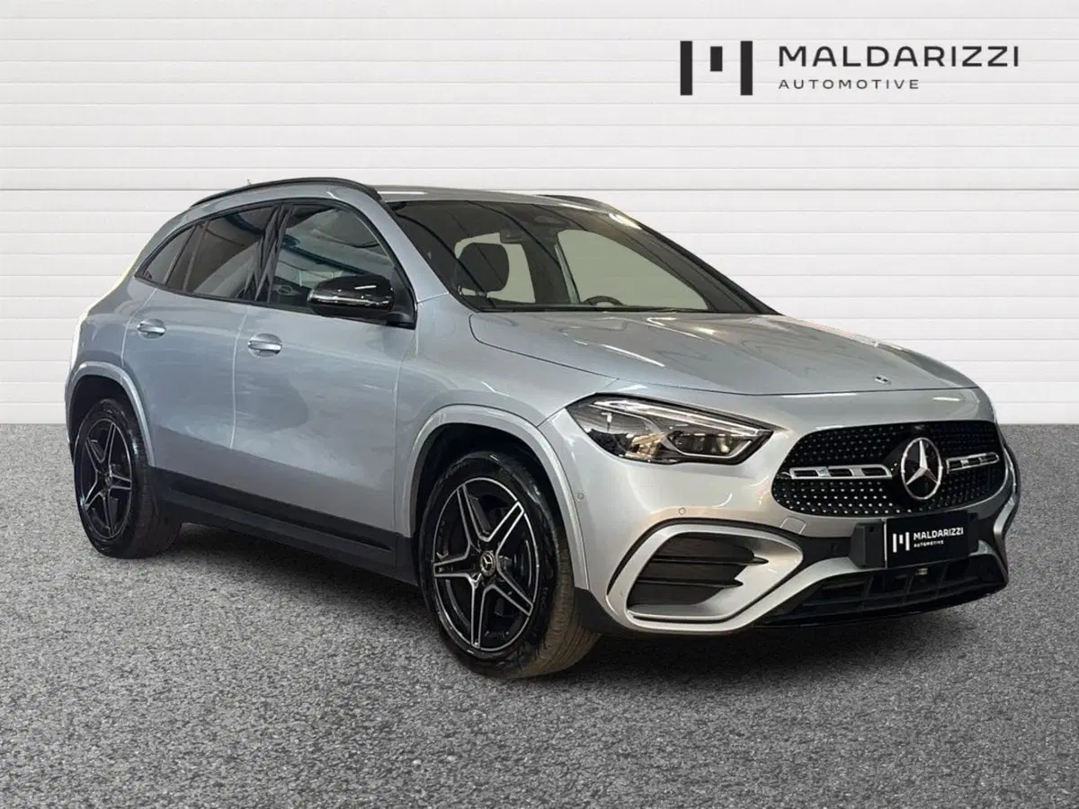 Mercedes-Benz GLA SUV usata a Matera