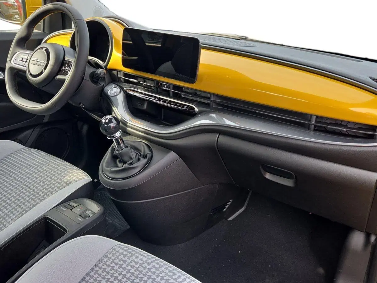 Fiat 500 nuova a Taranto (9)