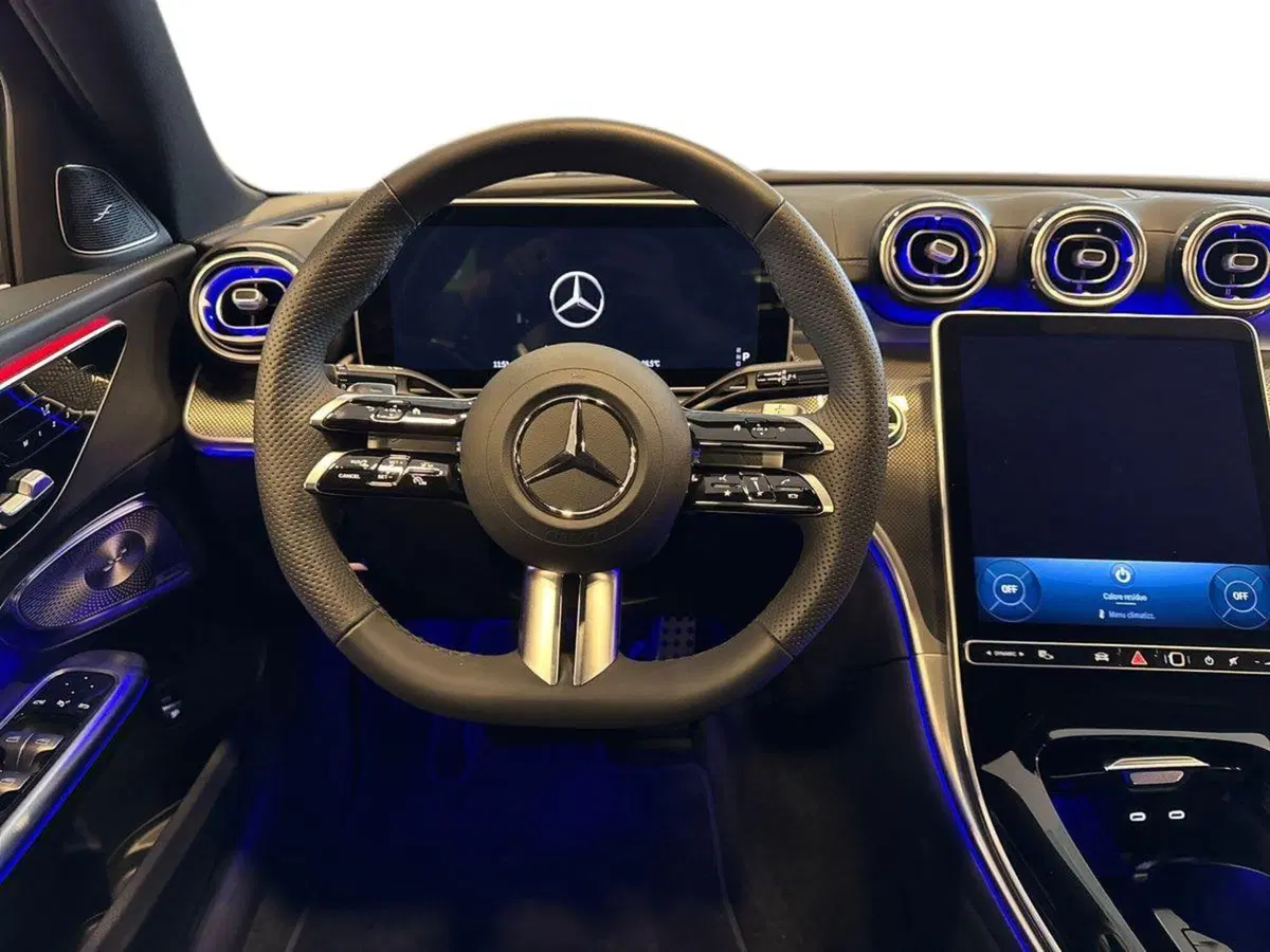 Mercedes-Benz Classe C usata a Bari (11)