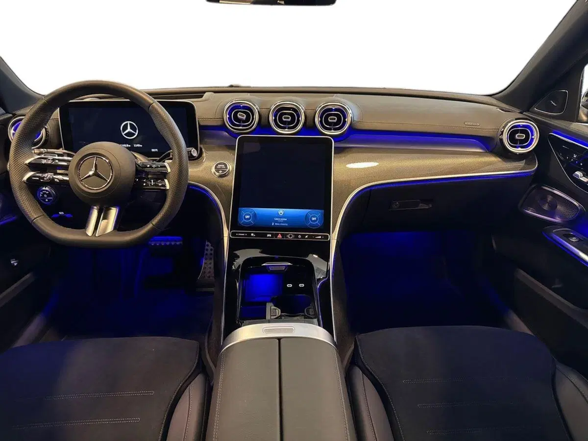 Mercedes-Benz Classe C usata a Bari (9)