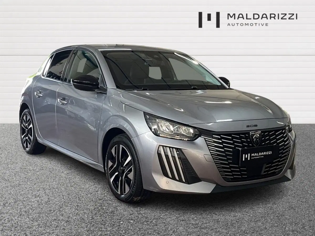 Peugeot 208 usata a Bari