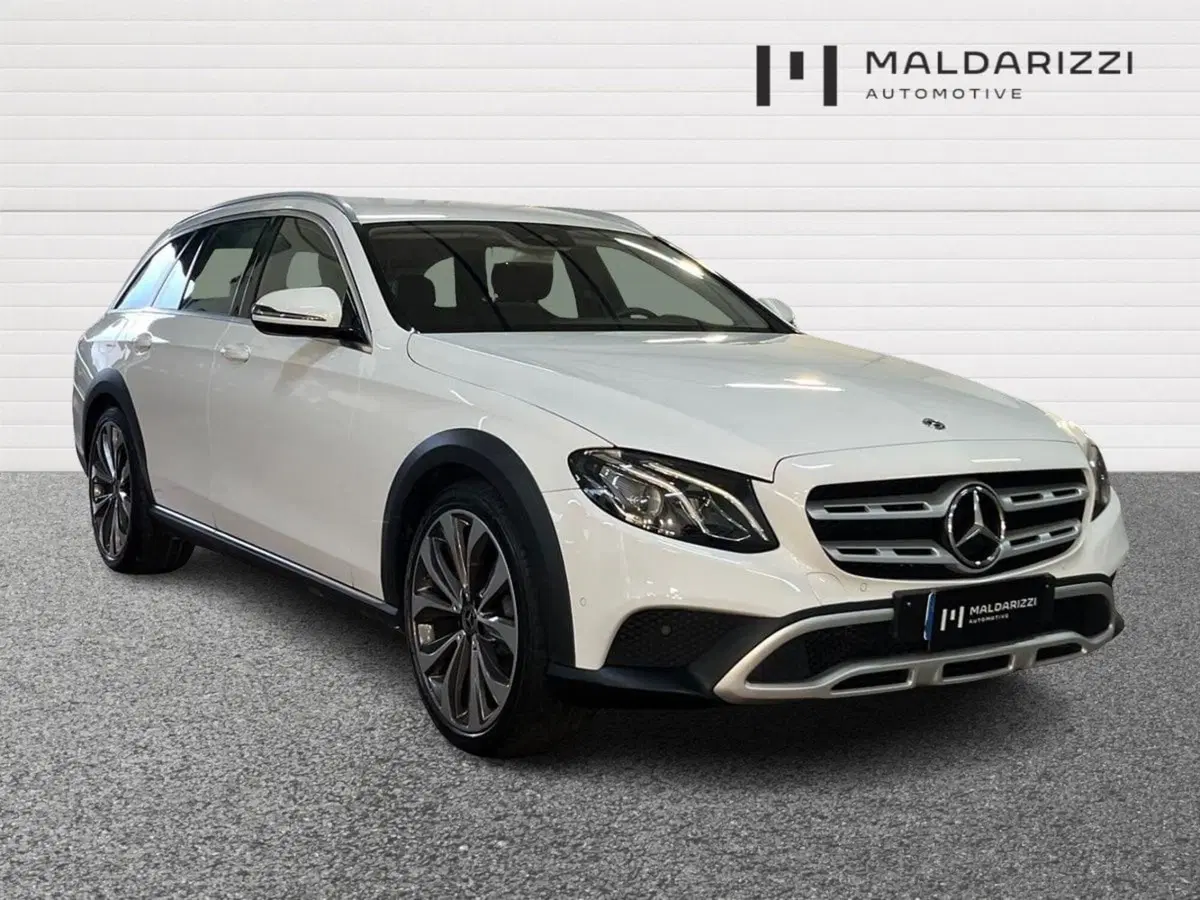 Mercedes-Benz Classe E Station Wagon usata a Bari