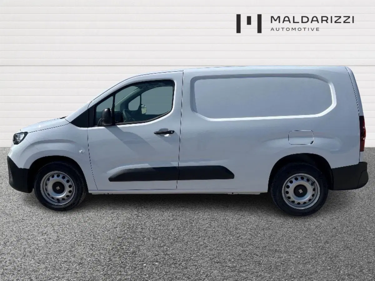 Fiat Doblò Furgone nuova a Bari (5)