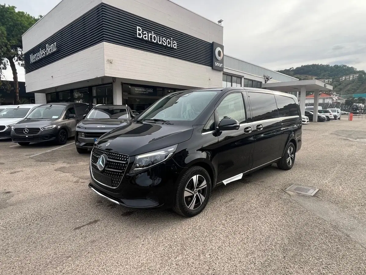 Mercedes-Benz Classe V nuova a Pescara (2)