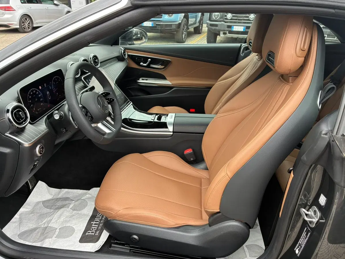 Mercedes-Benz CLE Cabrio nuova a Chieti (6)