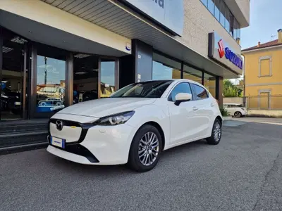 Mazda Mazda2 Hybrid 1.5 m-hybrid Centre-Line navi 90cv del 2024 usata a San Vittore Olona