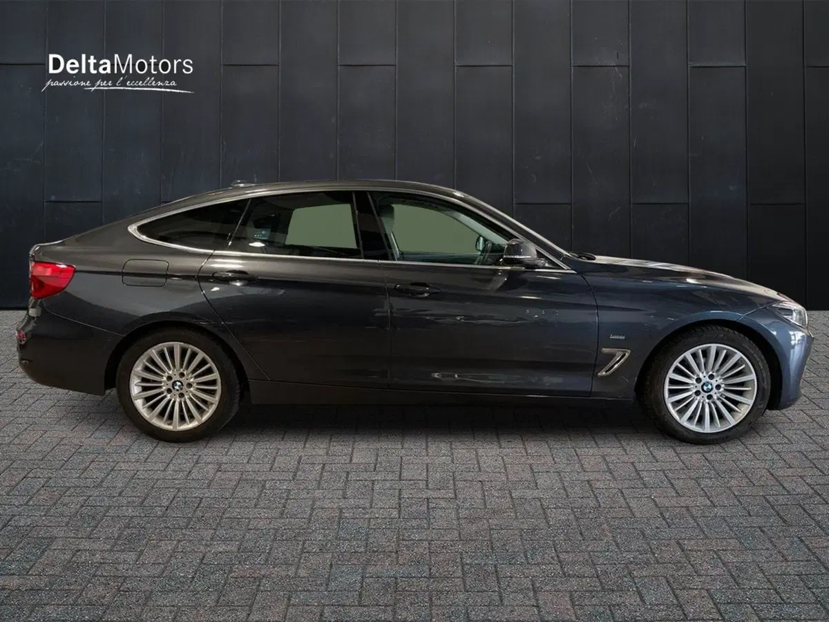 BMW Serie 6 Gran Turismo usata a Macerata (5)