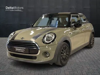 MINI Mini 1.5 Cooper Business 5 porte del 2019 usata a Montecosaro