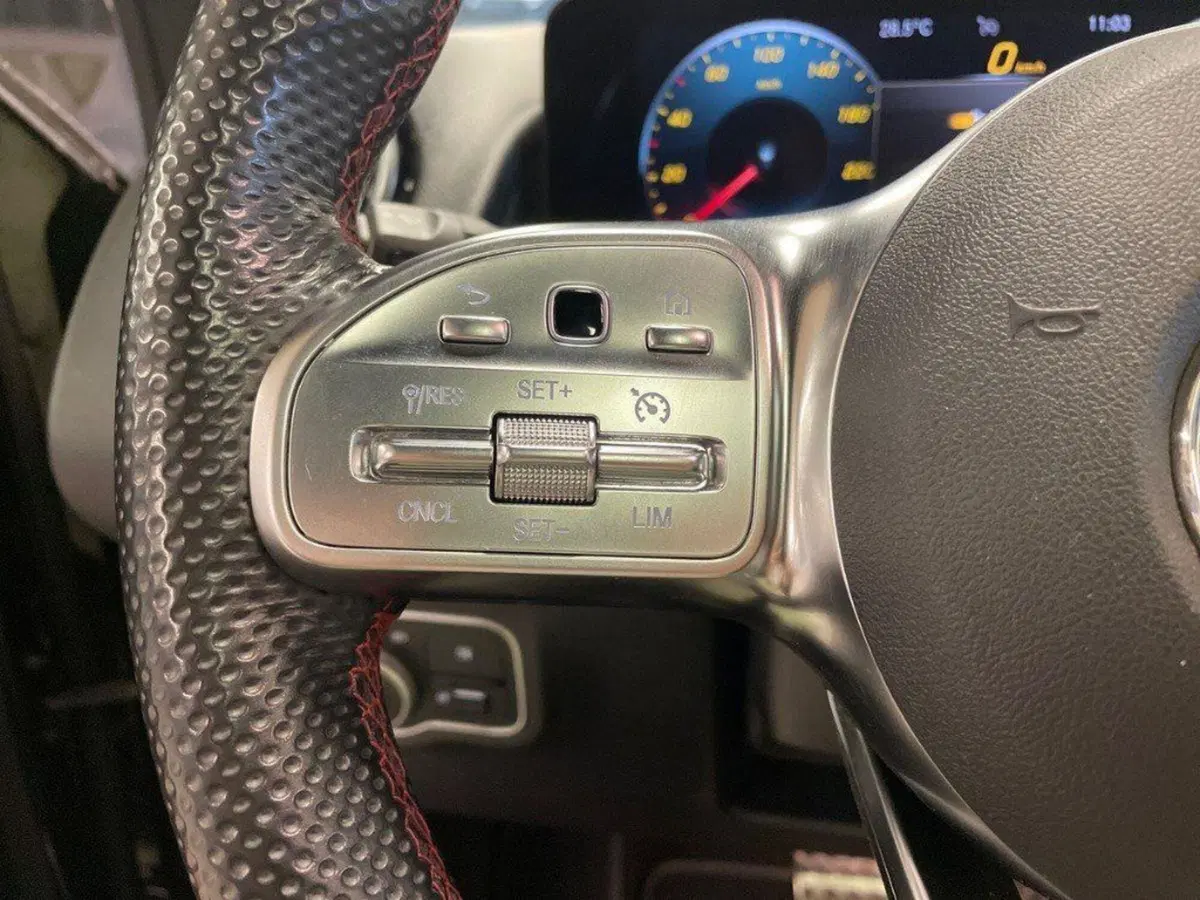 Mercedes-Benz GLB usata a Macerata (16)