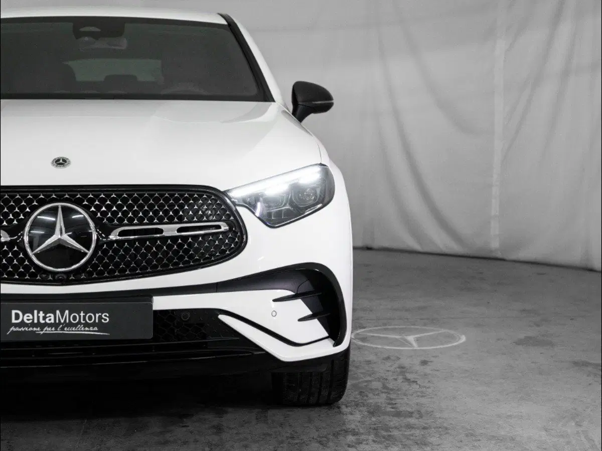 Mercedes-Benz GLC Coupé nuova a Macerata (8)