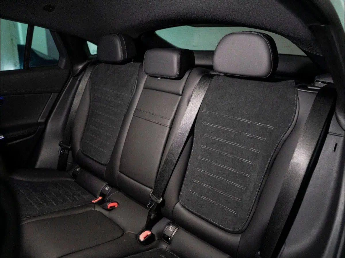 Mercedes-Benz GLC Coupé nuova a Macerata (12)
