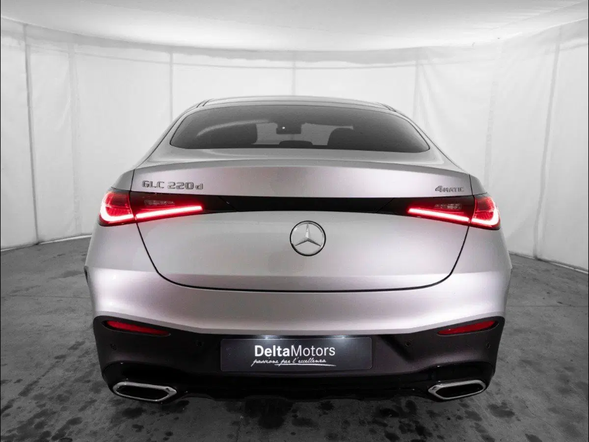 Mercedes-Benz GLC Coupé nuova a Macerata (6)