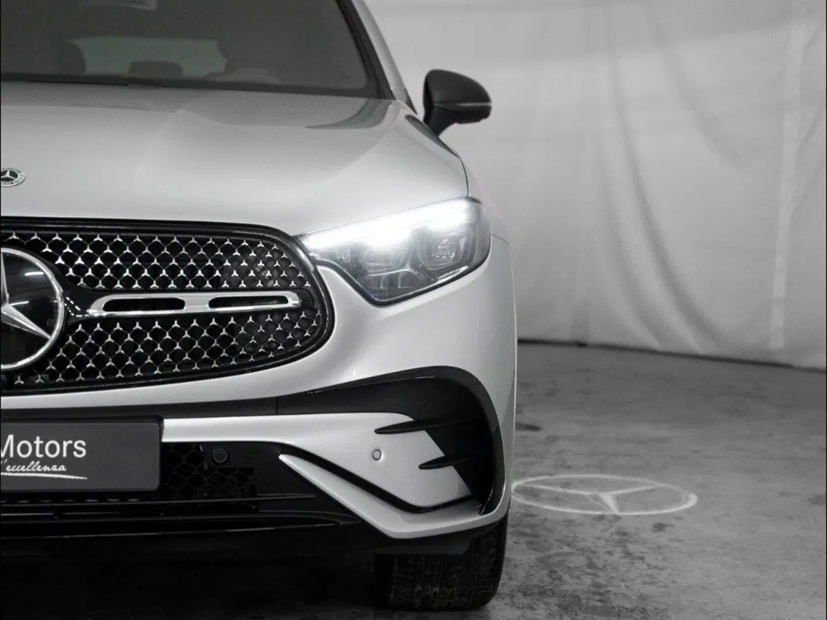 Mercedes-Benz GLC Coupé nuova a Macerata (8)