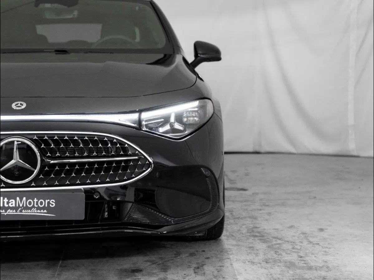 Mercedes-Benz CLA nuova a Macerata (8)