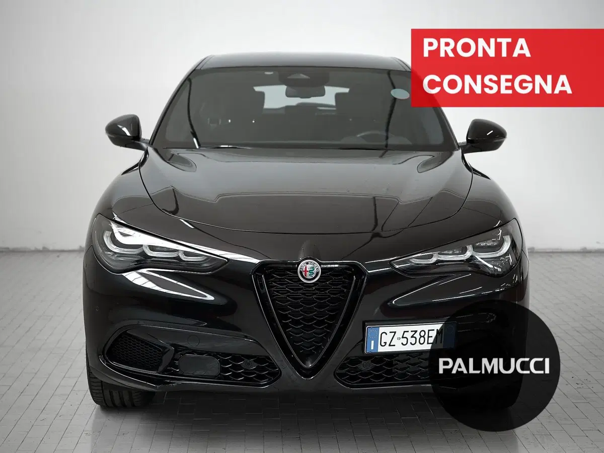 Alfa Romeo Stelvio usata a Prato (2)