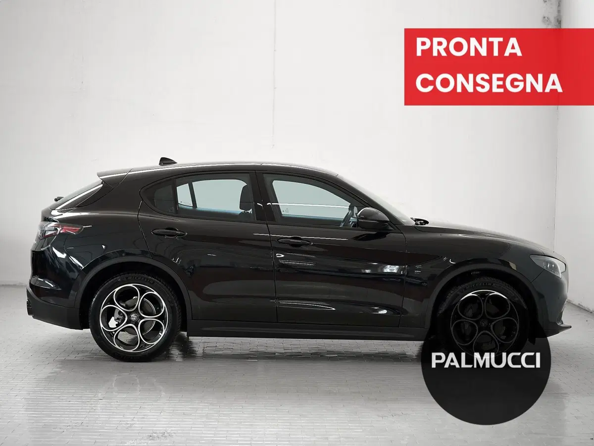 Alfa Romeo Stelvio usata a Prato (4)