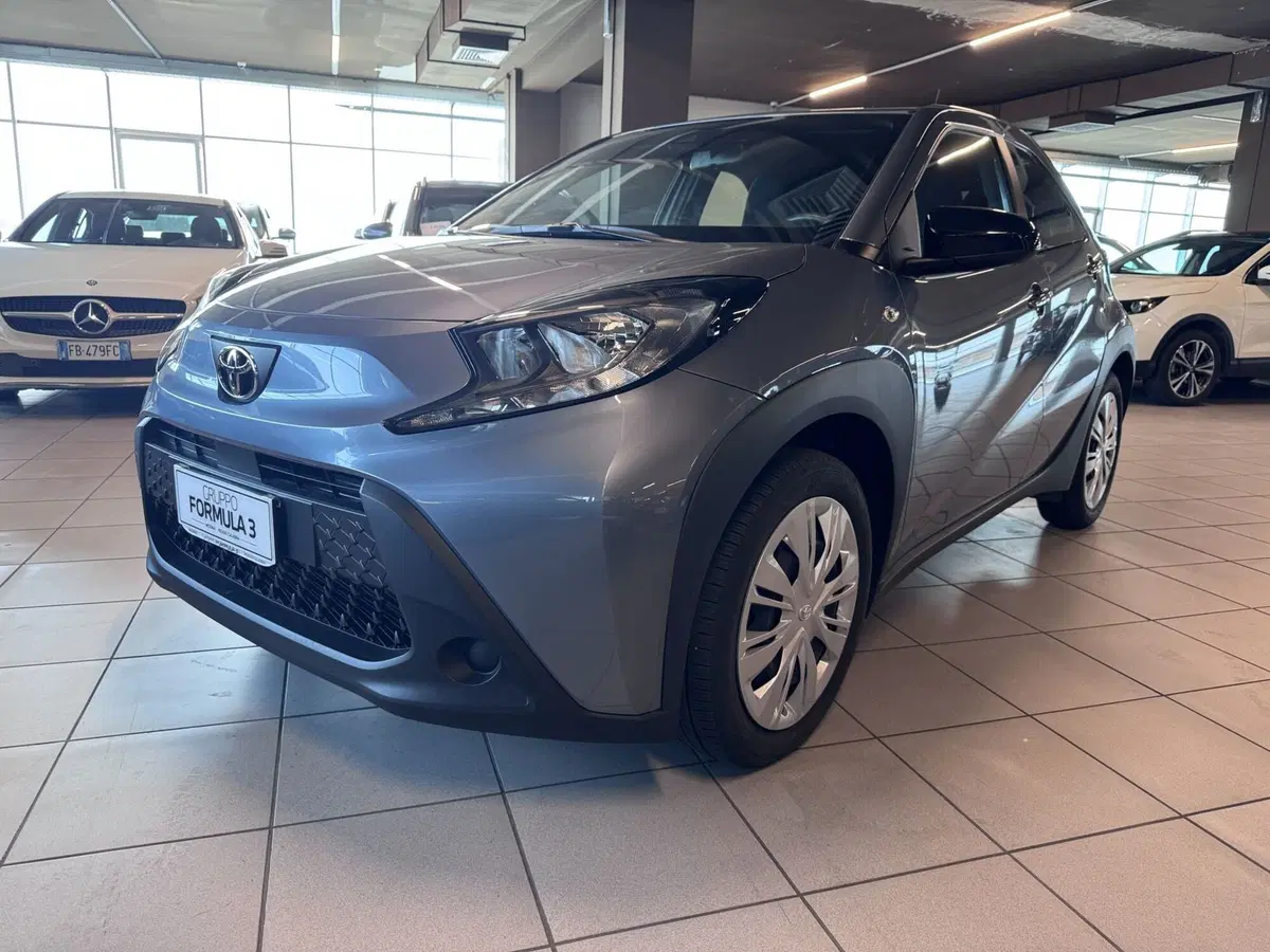 Toyota Aygo X usata a Messina