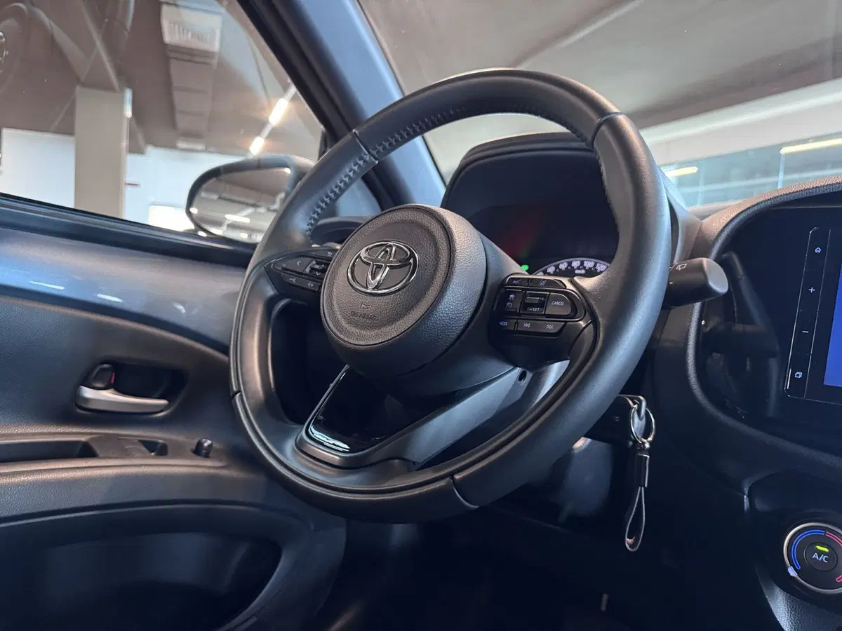Toyota Aygo X usata a Messina (14)