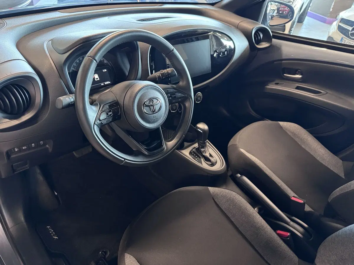 Toyota Aygo X usata a Messina (7)