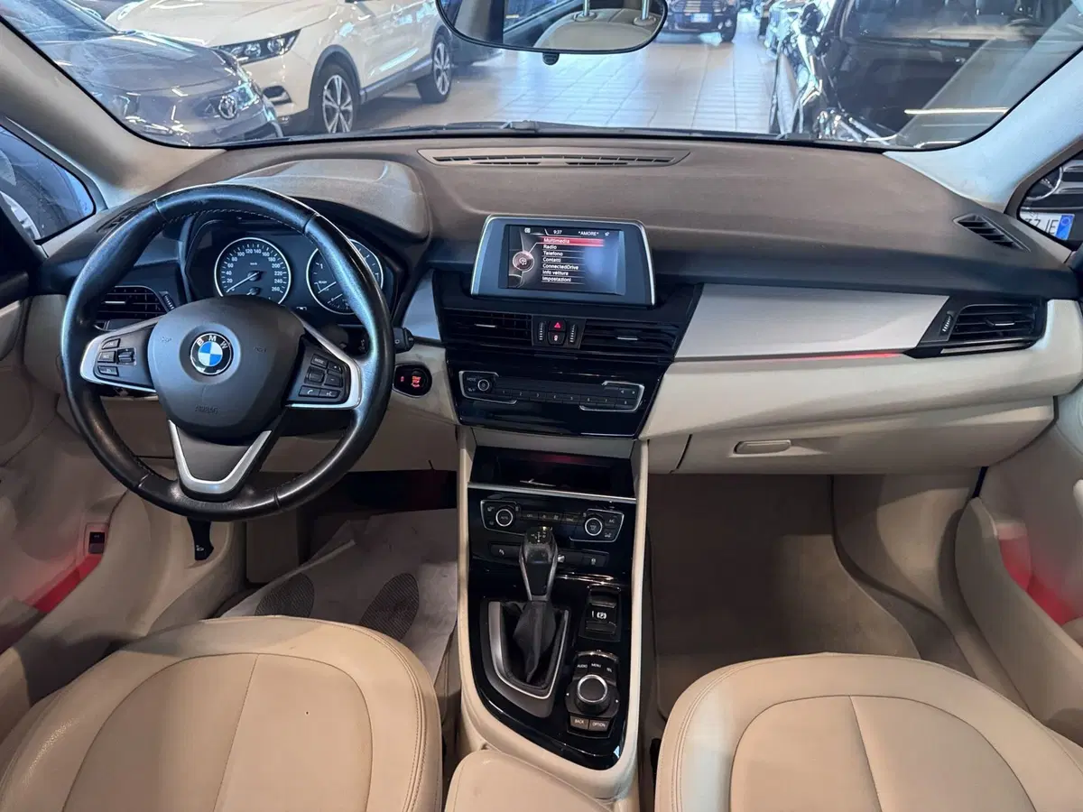 BMW Serie 2 Active Tourer usata a Messina (11)