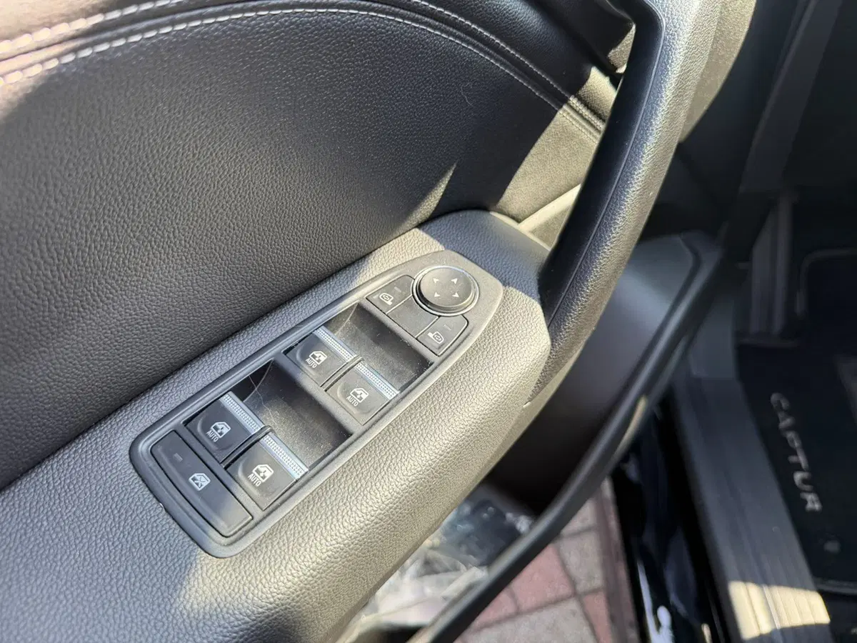 Renault Captur usata a Pavia (8)