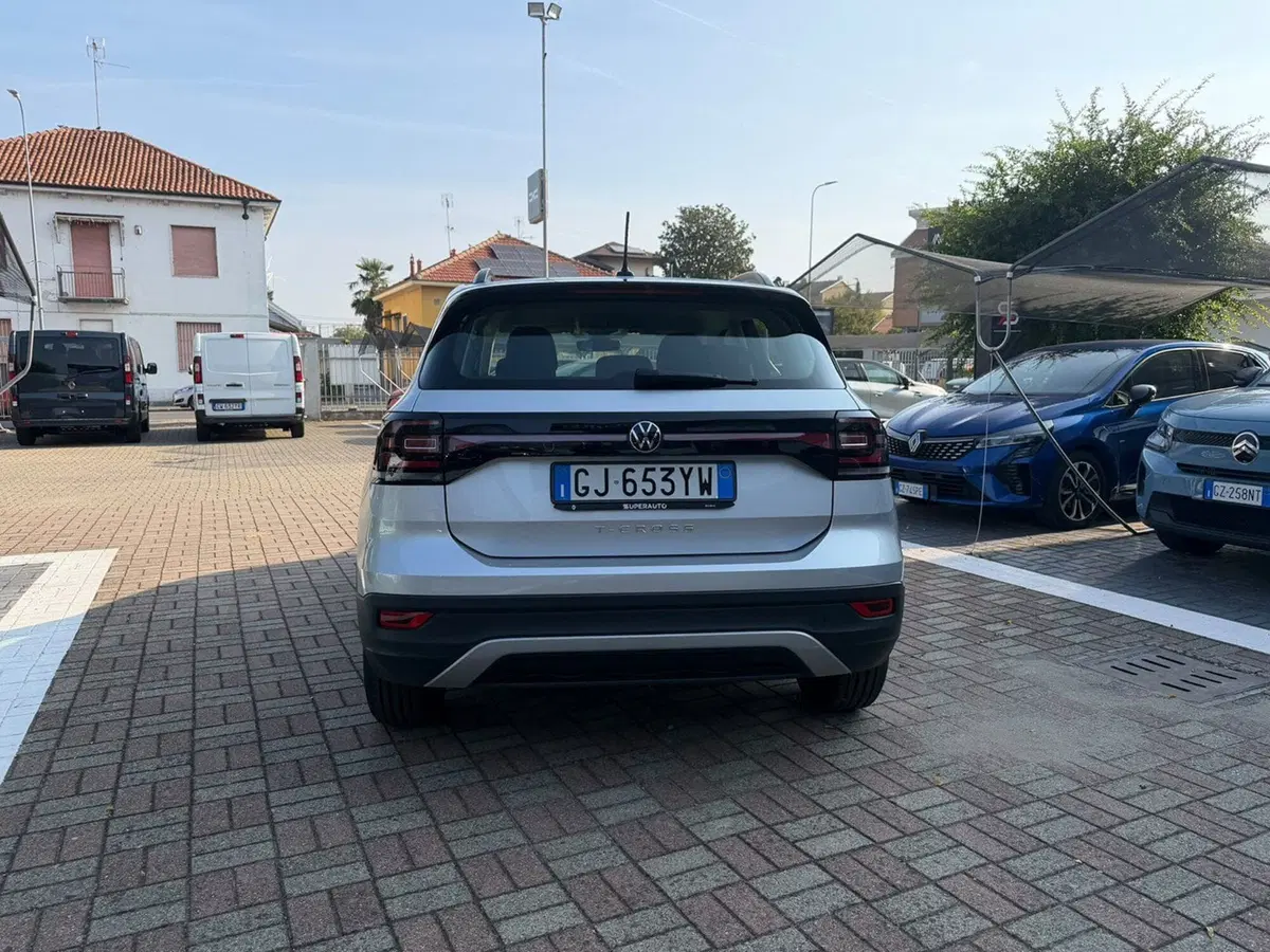 Volkswagen T-Cross usata a Pavia (14)