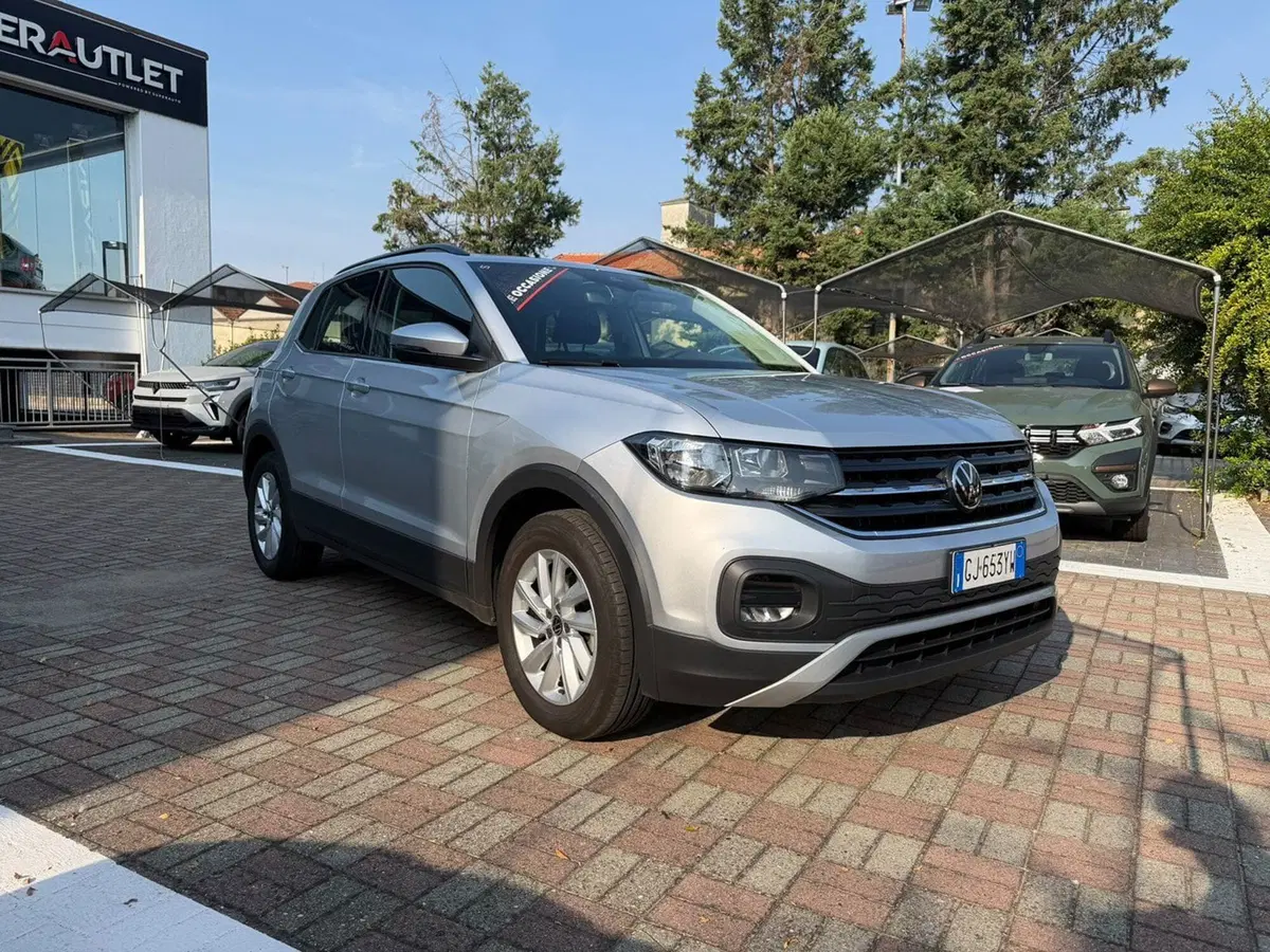 Volkswagen T-Cross usata a Pavia (17)