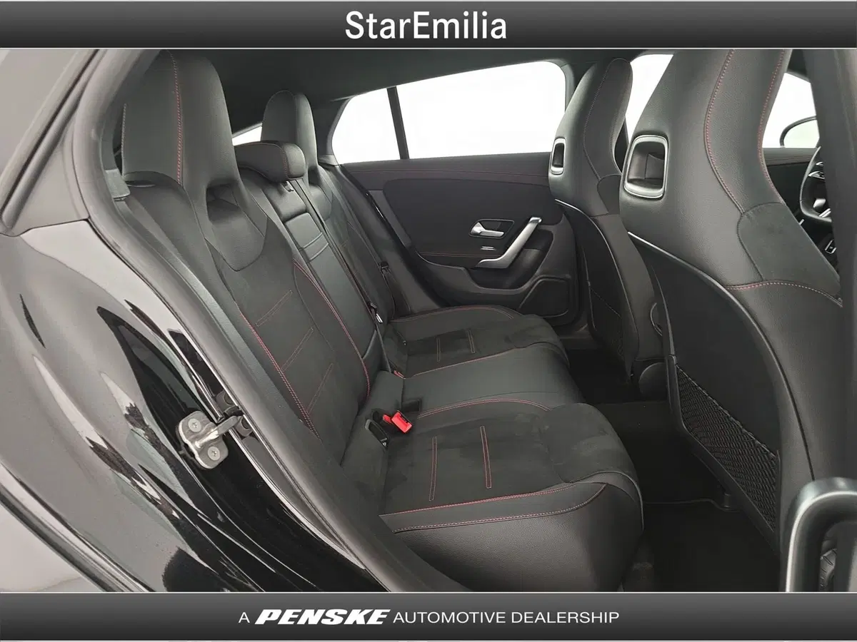 Mercedes-Benz CLA Shooting Brake usata a Bologna (18)
