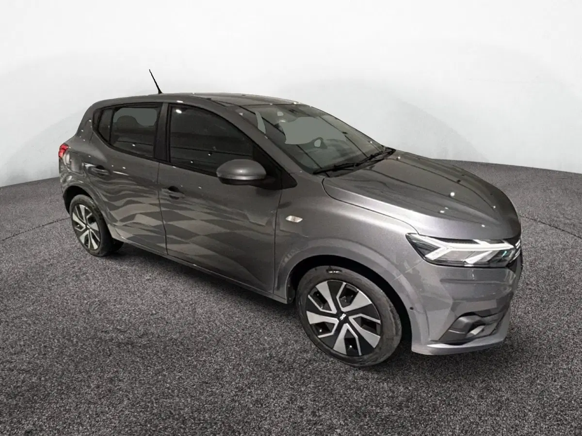 Dacia Sandero usata a Taranto (2)