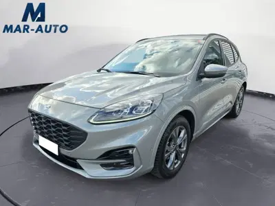 Ford Kuga 2.5 Full Hybrid 190 CV CVT 2WD ST-Line X del 2023 usata a Ponte nelle Alpi