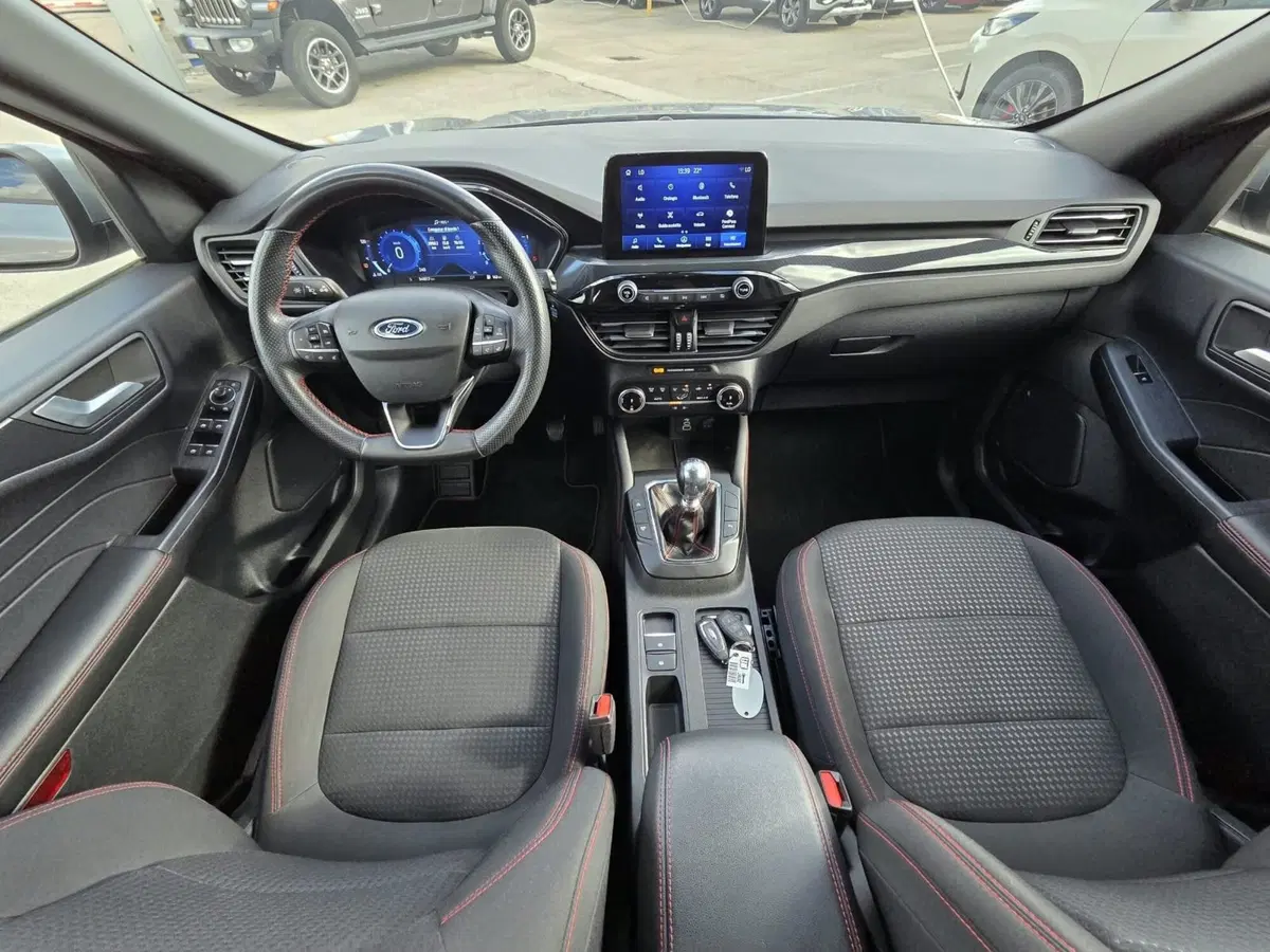 Ford Kuga usata a Belluno (10)