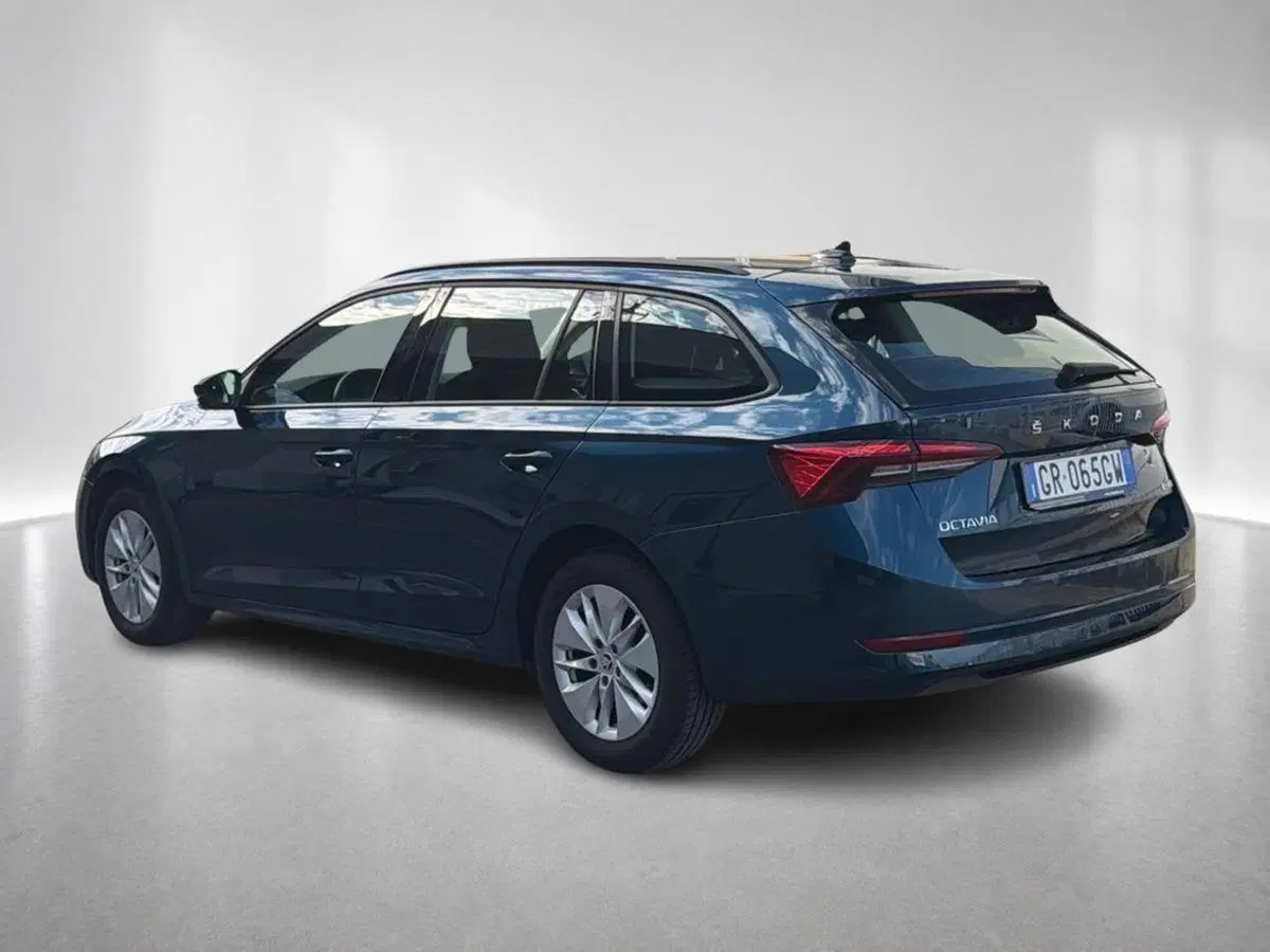 Skoda Octavia Station Wagon usata a Ravenna (2)